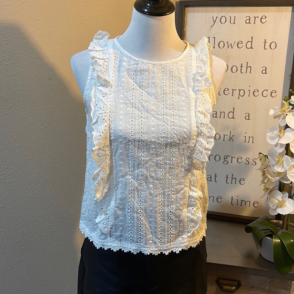 TRN short sleeve top.                  TRN7